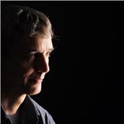 Cerchi chi ha esperienza, passione, fantasia e simpatia per spiegare l’arte della fotografia? Allora contattami